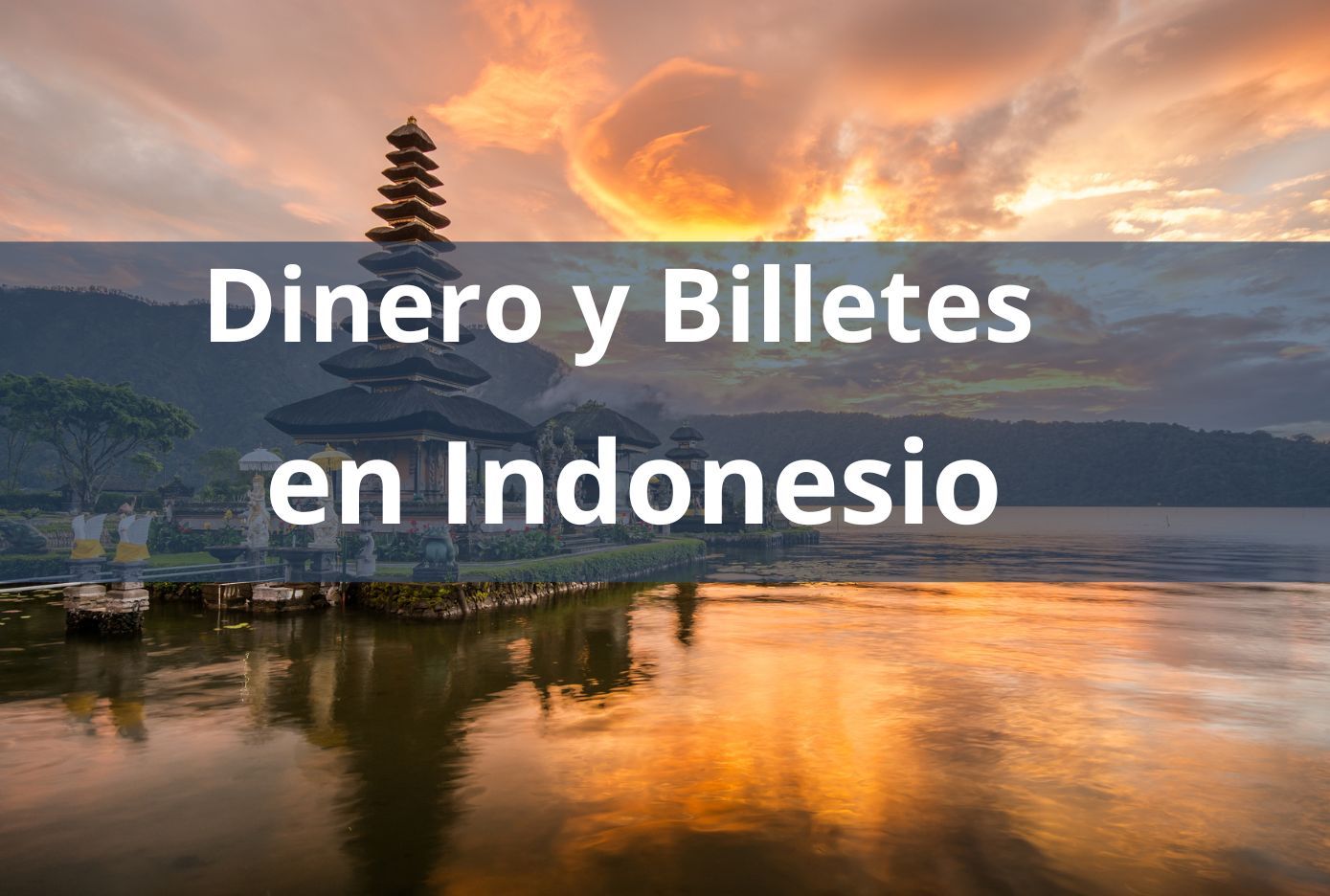 dinero y billetes en indonesio